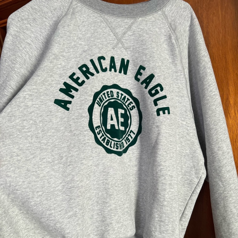 American Eagle Crewneck